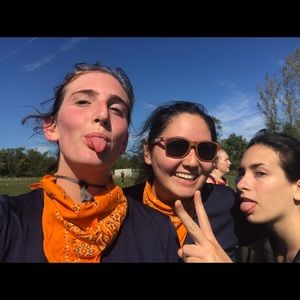 Meet your Posher, Caroline